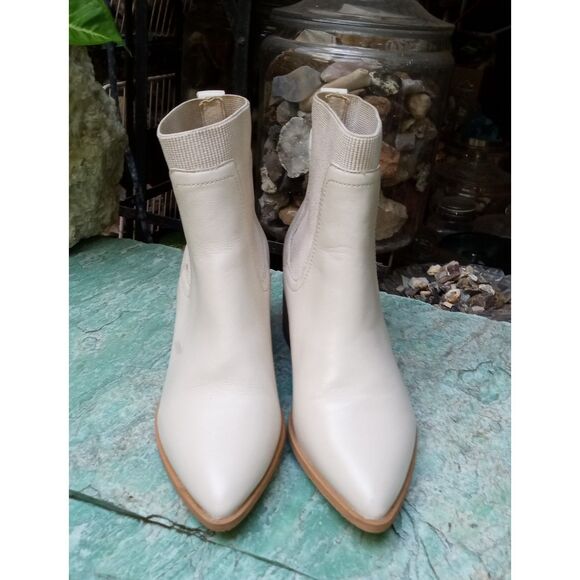Chelsea and Violet, Bone Color Leather Boots with Chunky Heels - Picture 2 of 8